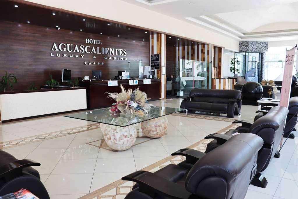 Wyndham Garden Aguascalientes Hotel Dalaman gambar